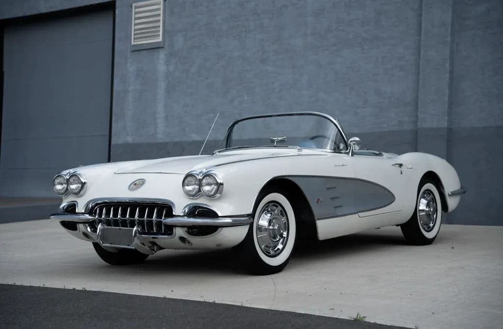 1960 Chevrolet Corvette 283/250 Fuelie, view