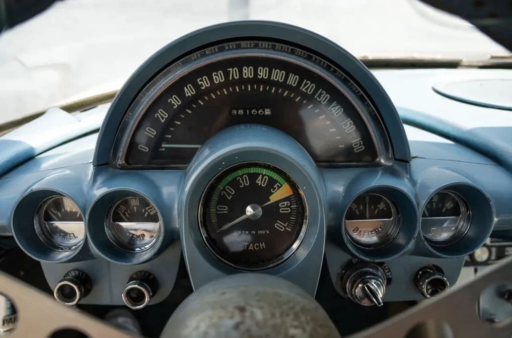 1960 Chevrolet Corvette 283/250 Fuelie, view
