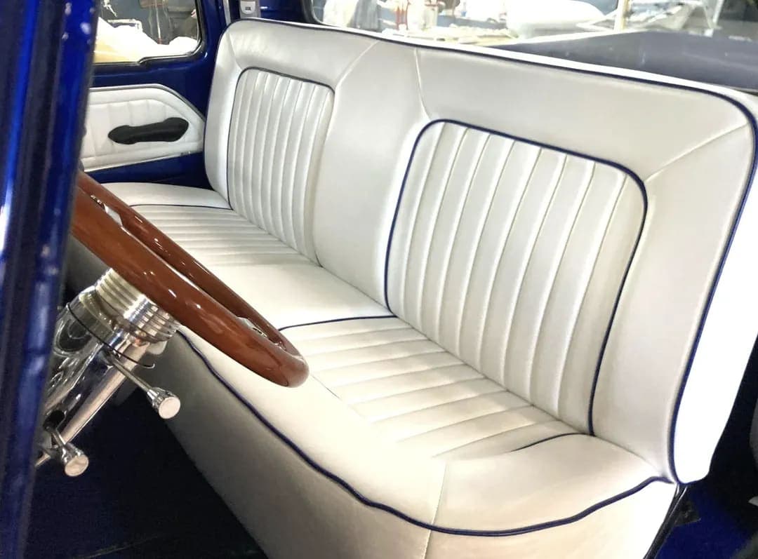 1966 Ford F-100 Custom Cab 4×4, view
