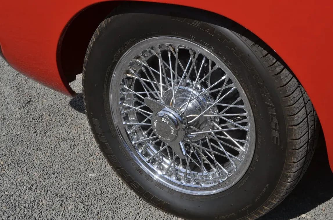 1966 MG MGB Roadster, view
