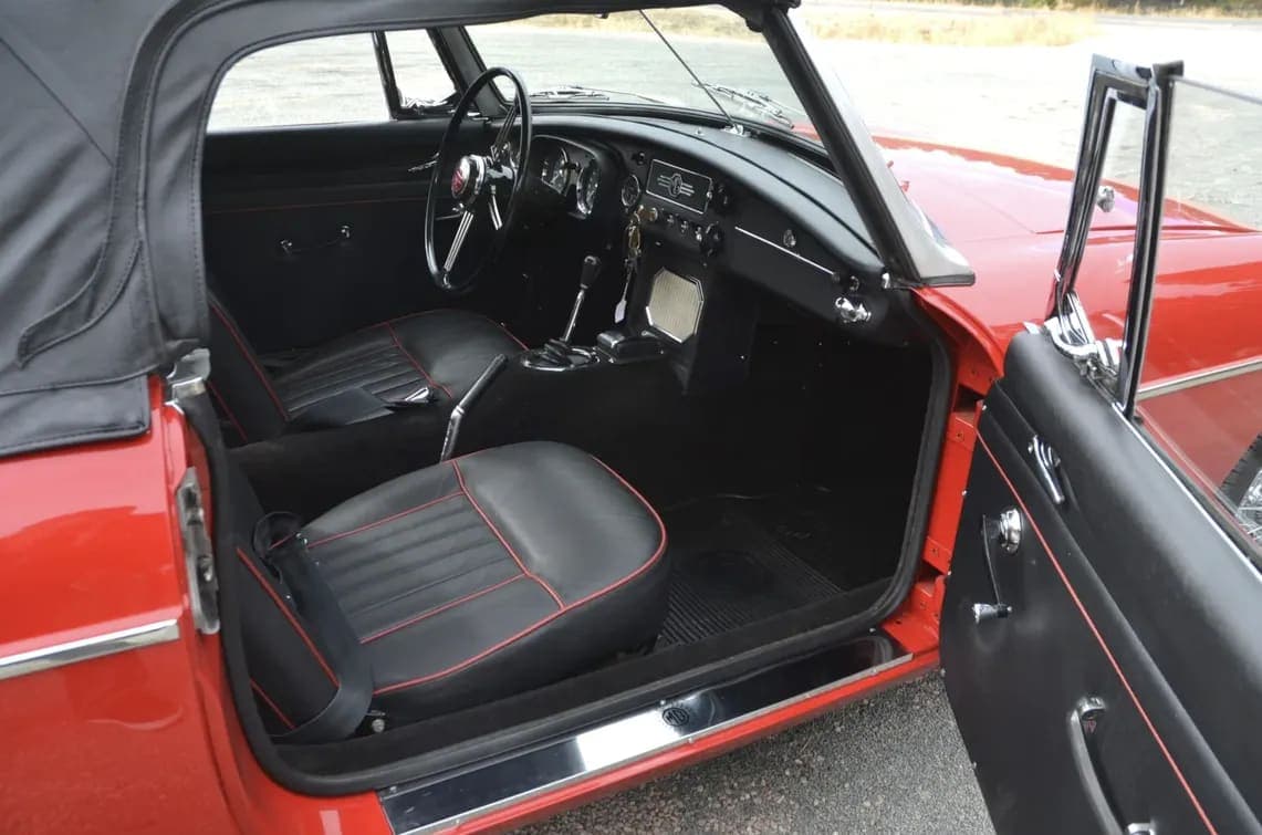 1966 MG MGB Roadster, view