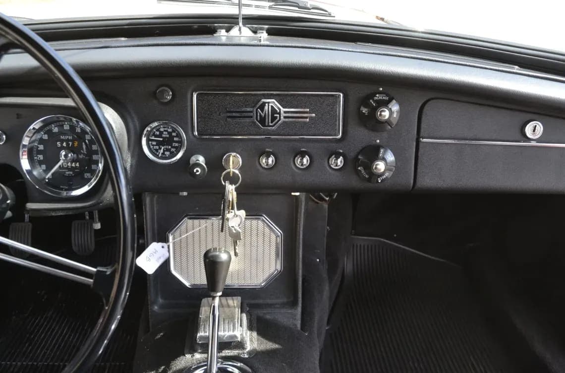 1966 MG MGB Roadster, view