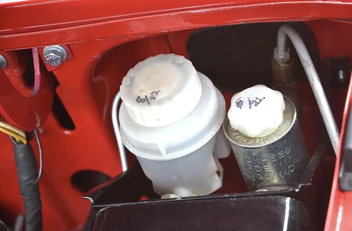 1966 MG MGB Roadster, view