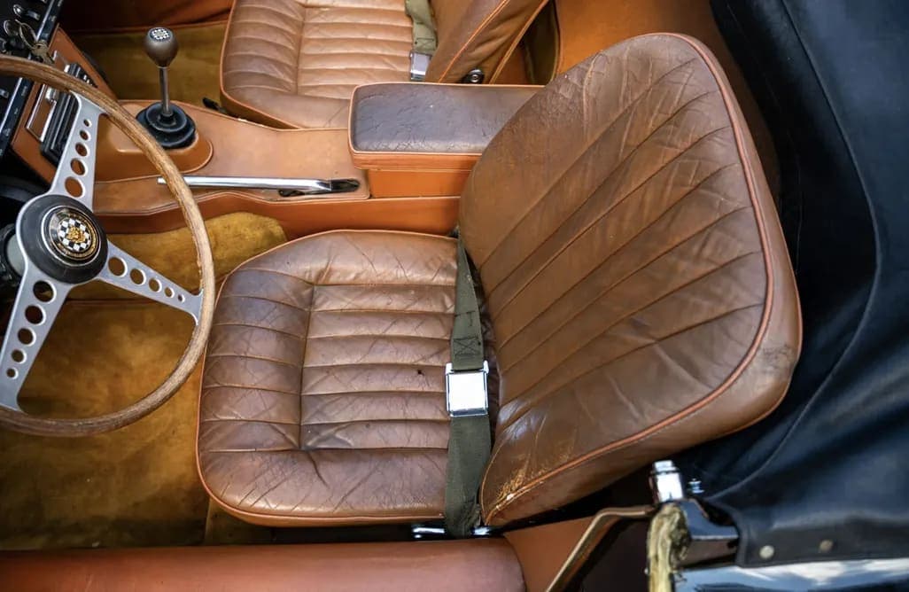 1967 Jaguar XKE Series I 4.2 Roadster, view