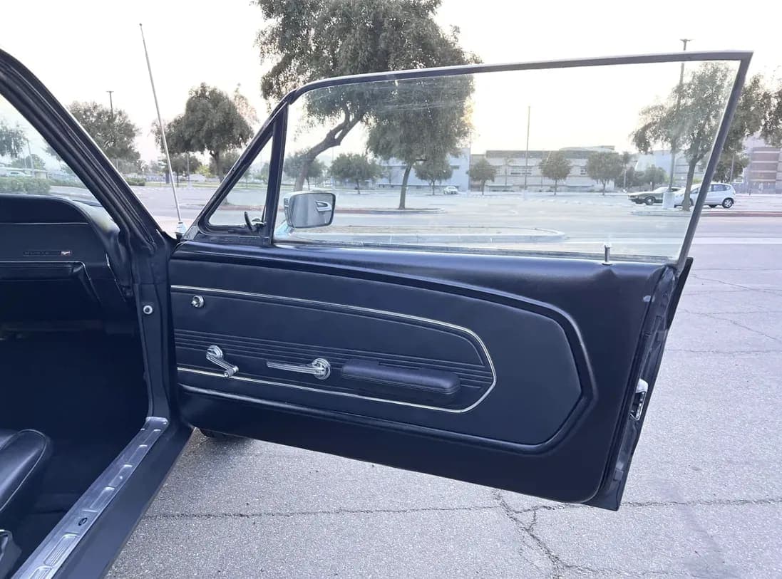 1967 Ford Mustang Coupe 289, view