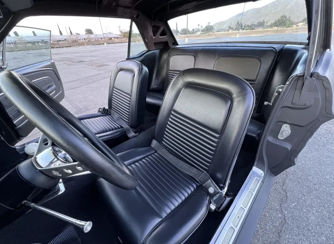 1967 Ford Mustang Coupe 289, view