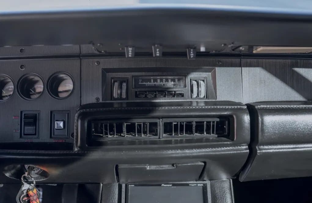 1968 Dodge Charger, view