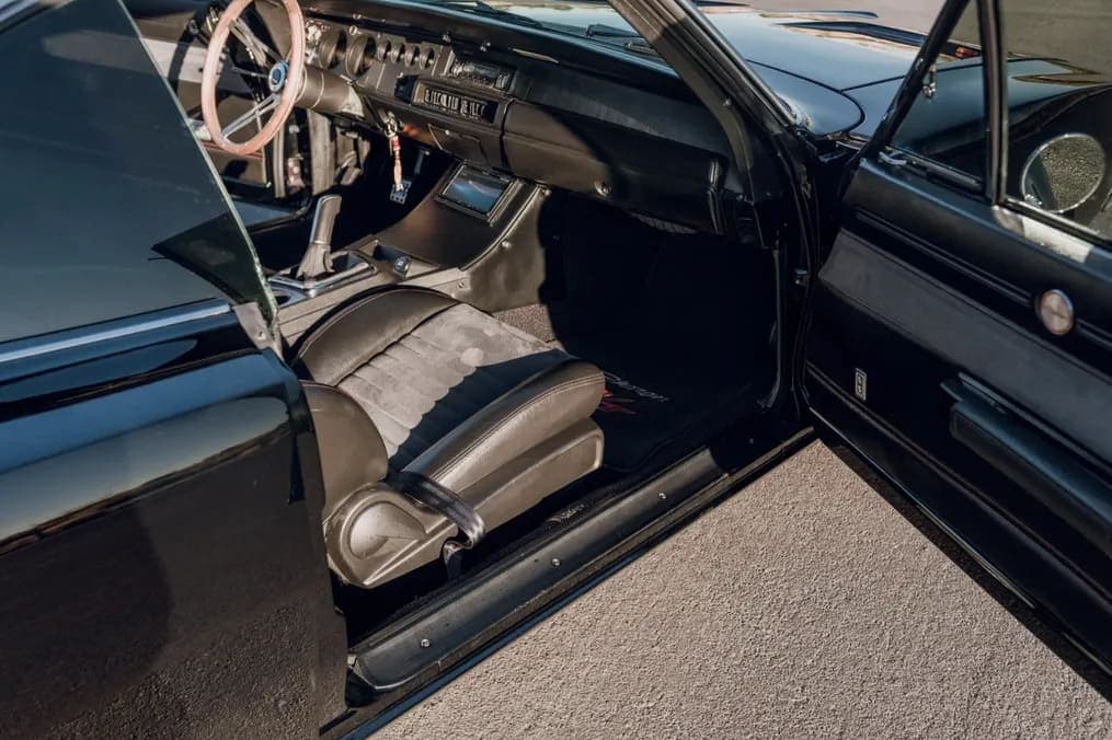 1968 Dodge Charger, view
