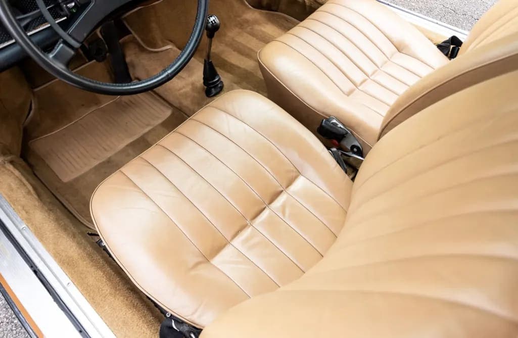 1970 Porsche 911S Coupe, view