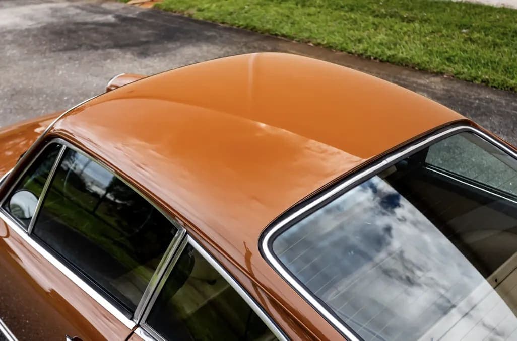 1970 Porsche 911S Coupe, view