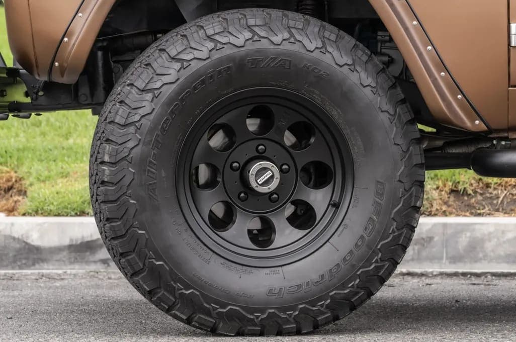 1969 Ford Bronco, view