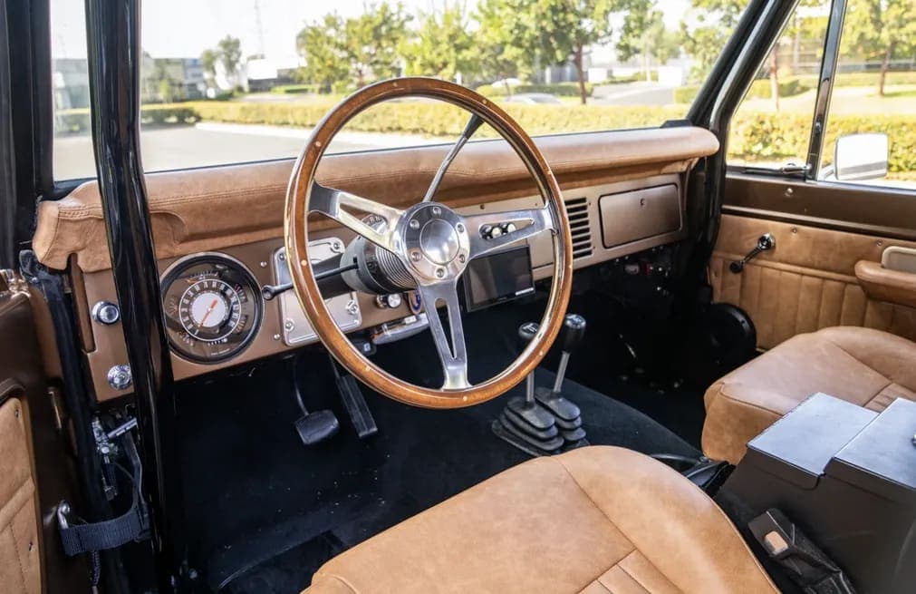1969 Ford Bronco, view