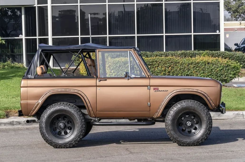 1969 Ford Bronco, view