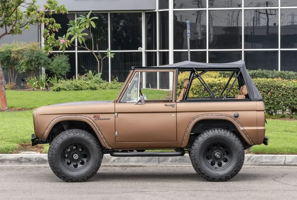 1969 Ford Bronco, view