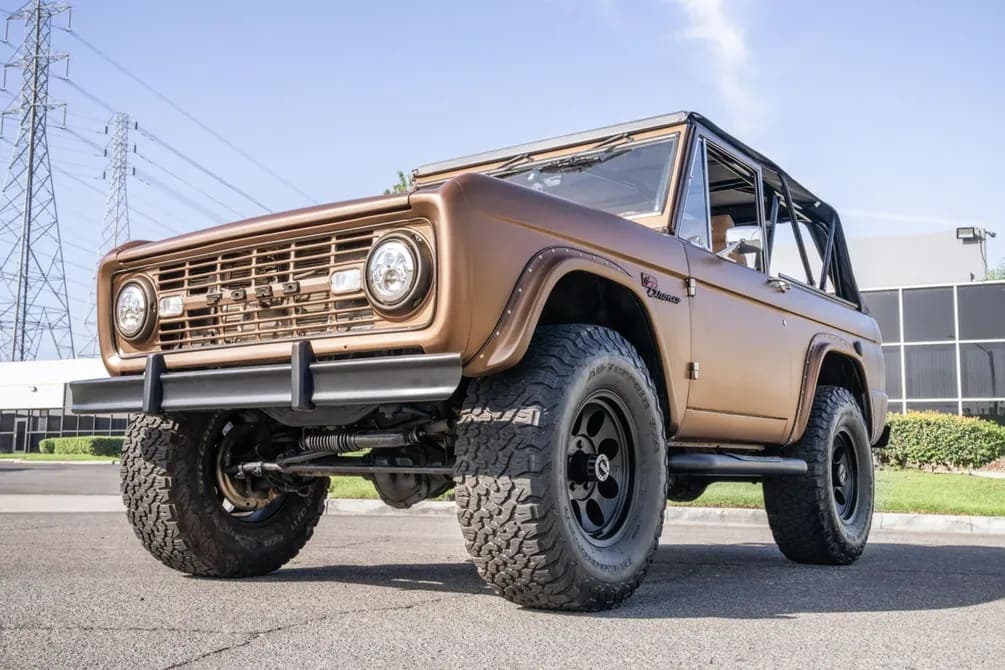 1969 Ford Bronco, view