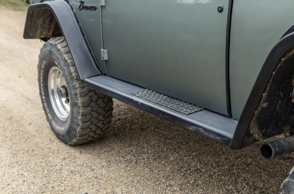 1972 Ford Bronco 302 5-Speed, view