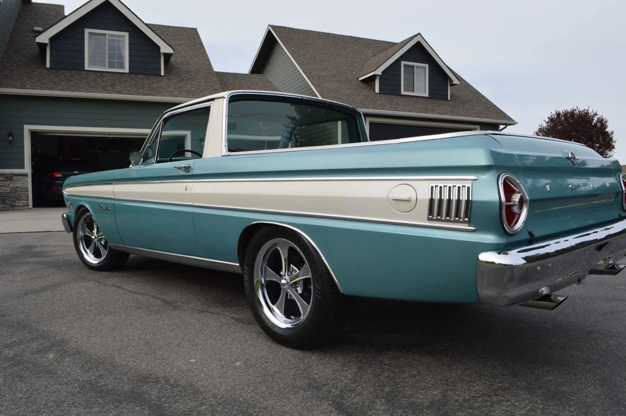 1965 Ford Ranchero Deluxe, view